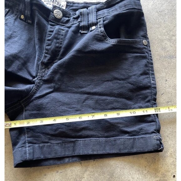 Vintage Levi’s 550 Shorts Women’s Size 12 Blue Denim Relaxed Fit - Picture 6 of 14